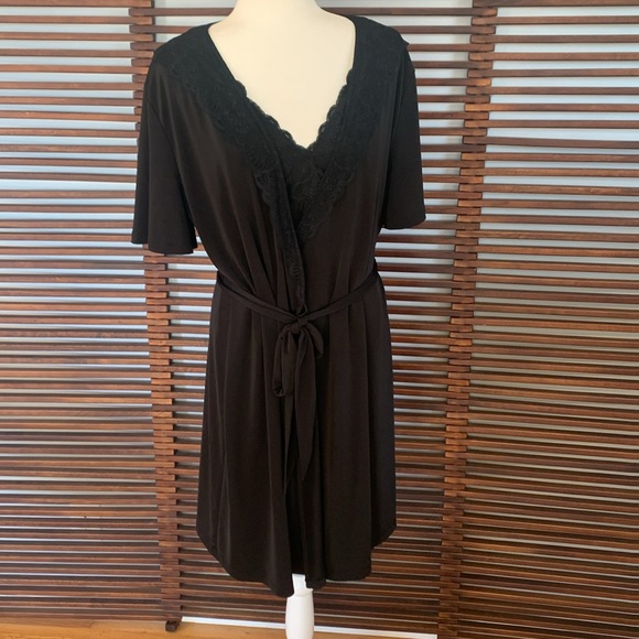 Nottibianche robe and gown